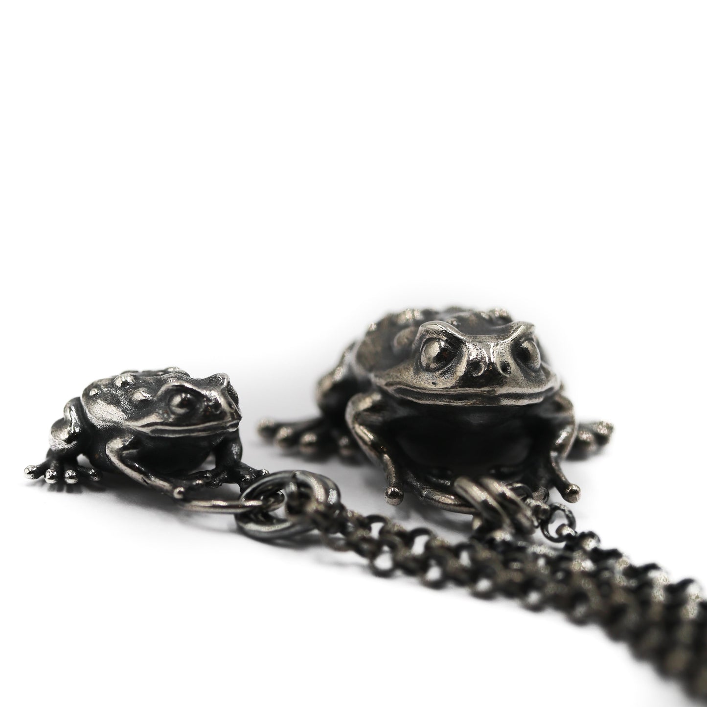 Toad Familiar Pendant - Large