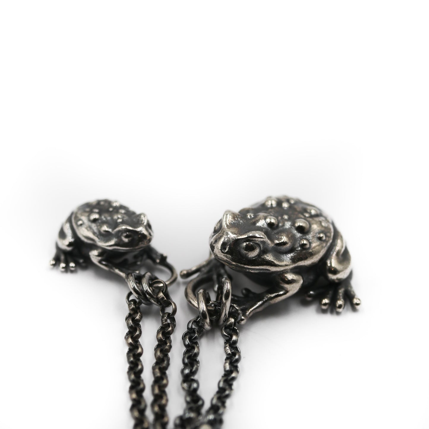 Toad Familiar Pendant - Large