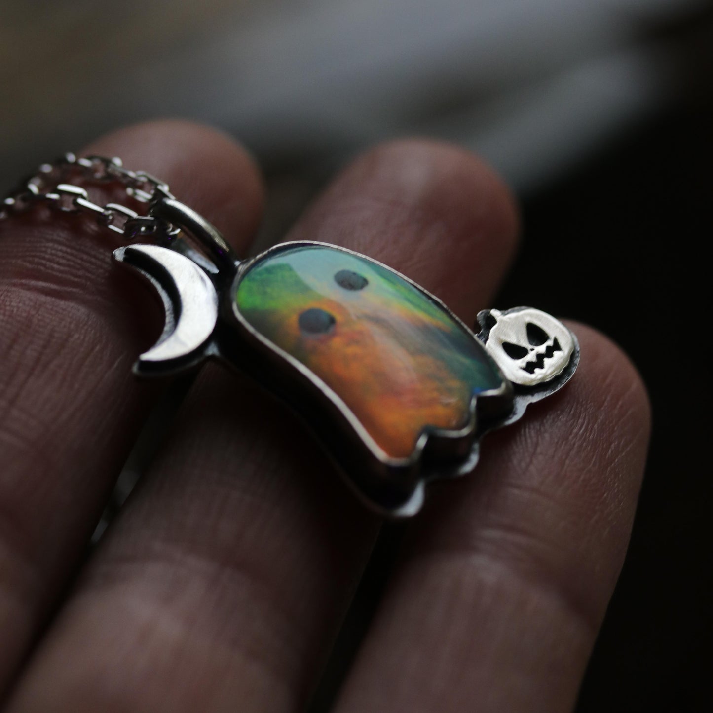 Aurora - Ghost pendant