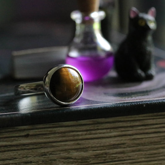 Tigers Eye ring - size UK S / US 9.5