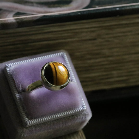Tigers Eye ring - size UK Q / US 8.5