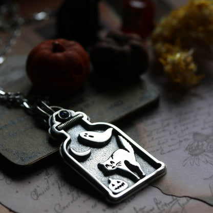 Boo's Potion - pendant