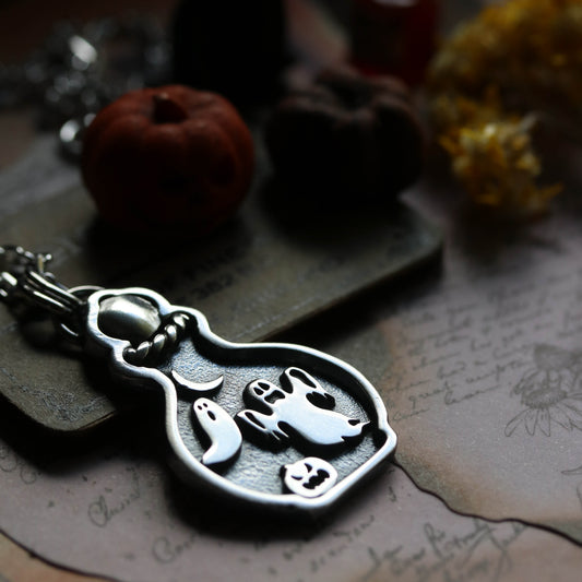 Boo's Potion - pendant