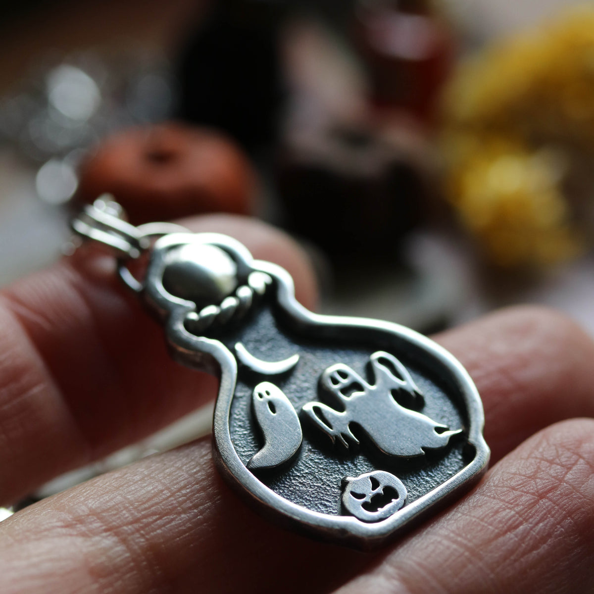Boo's Potion - pendant
