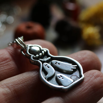 Boo's Potion - pendant