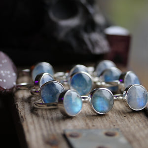 Full Moon’ Moonstone Ring - various sizes