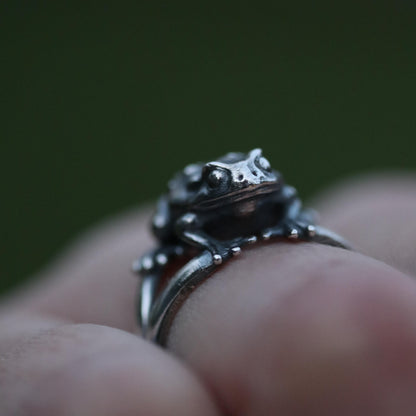 Toad Familiar Ring