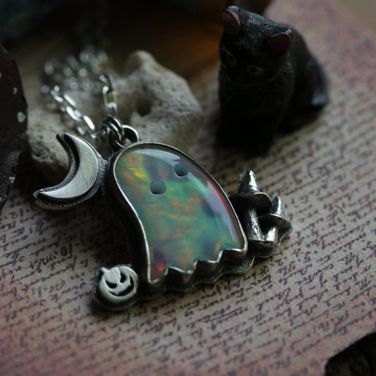 Aurora - Ghost pendant