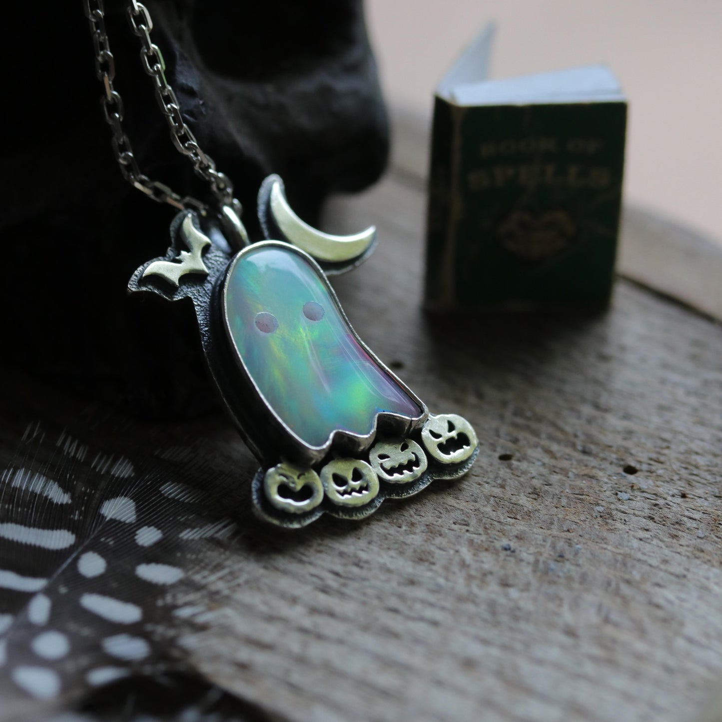 Aurora - Ghost pendant