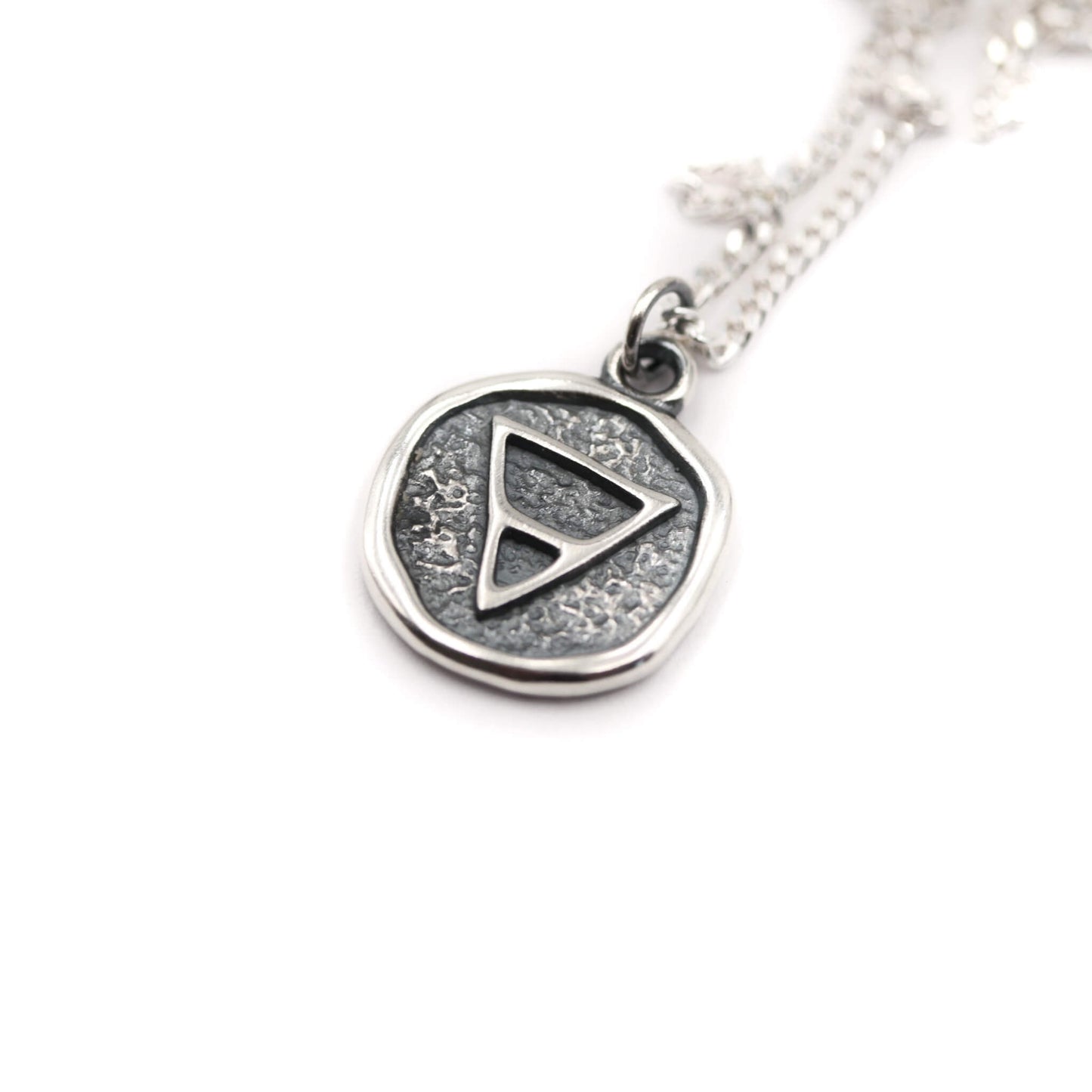 Virgo / Earth Zodiac Pendant