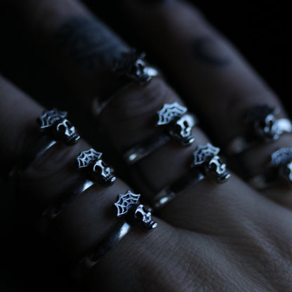 Midwinter Queen (various sizes)